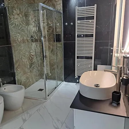Deluxe 3* Guastalla