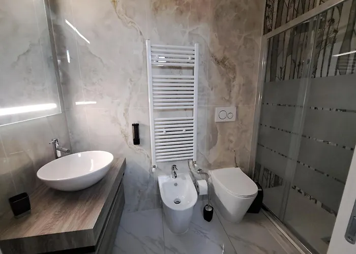 Deluxe Bed & Breakfast 3*